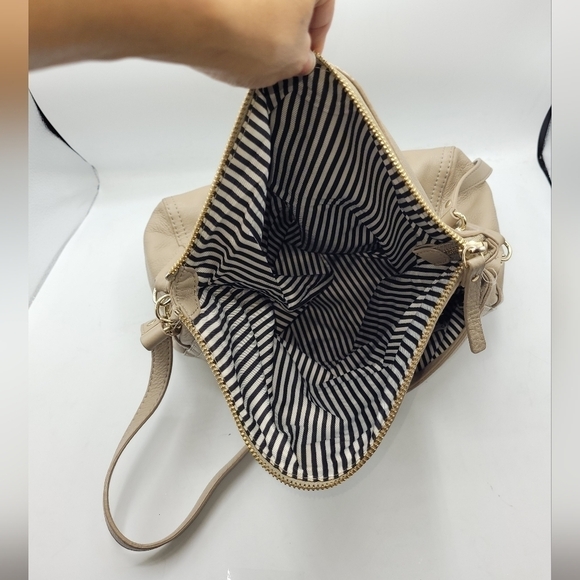 Kate Spade Boerum Place Devin Pebbled Beige Leather Satchel Crossbody Bag - Picture 12 of 16